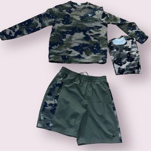 Men’s camo Reebok jogging set crew sweatshirt t-shirt and shorts NICE size Large